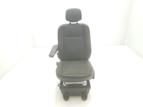 Left front seat NISSAN NV400 Bus (X62, X62B) [2011-2024]  17668683