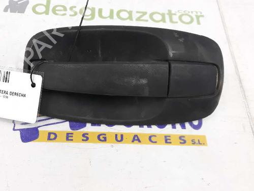 Used Front right exterior door handle OPEL VIVARO A Bus (X83) [2001-2015]  3422097
