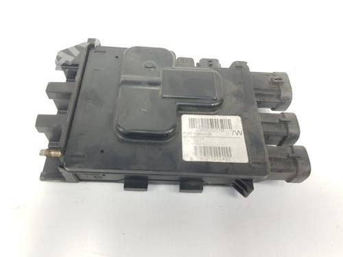 fuse-box-renault-megane-iii-hatchback-bz01_-b3_-15-dci-bz09-bz0d-bz1w-bz29-bz14-243800011r-243800011r-2008-9073380 main image