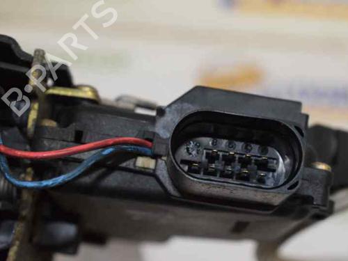 Front left lock AUDI A6 C5 (4B2) 2.5 TDI | BP1159702C98 