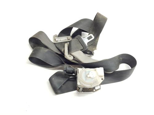 Used Rear right seatbelt MITSUBISHI PAJERO III (V7_W, V6_W) 3.2 Di-D (V68W, V78W) (165 hp) 28951773