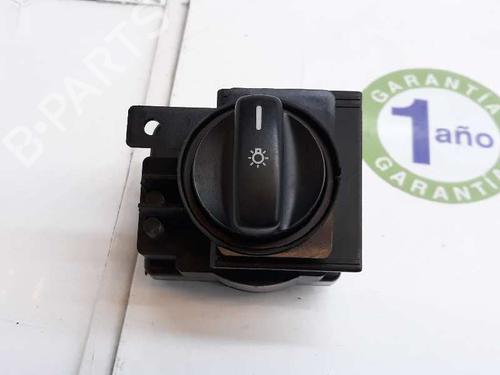 Used Headlight switch MERCEDES-BENZ B-CLASS Sports Tourer (W245) B 180 CDI (245.207) (109 hp) 5250843
