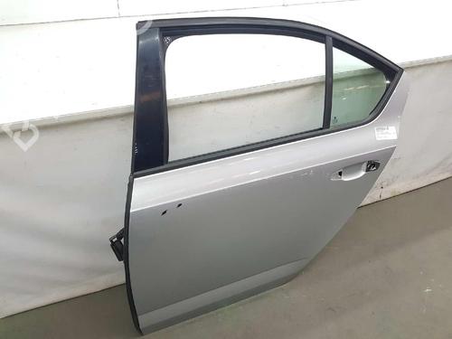 Left rear door SKODA OCTAVIA III (5E3, NL3, NR3) 1.0 TSI | BP6243908C4 