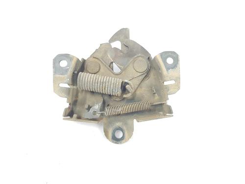 Used Hood lock MITSUBISHI PAJERO III (V7_W, V6_W) 3.2 Di-D (V68W, V78W) (165 hp) 9556622