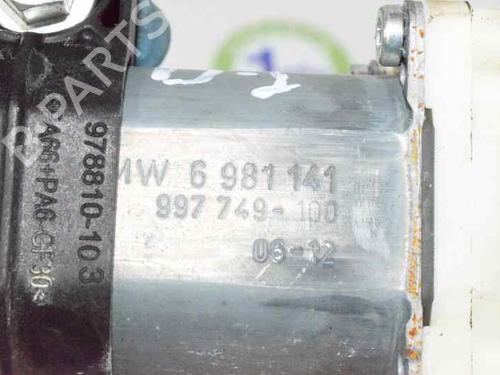 Left front window motor BMW 5 (E60) 530 d | BP780682E21 