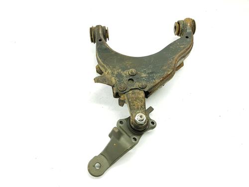 Used Right front suspension arm TOYOTA LAND CRUISER 90 (_J9_) 3.0 TD (KZJ90_, KZJ95_, KZJ90R, KZJ95R, KZJ90W, KZJ95W) (125 hp) 15372666