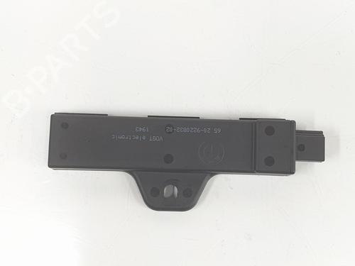 Elektronische module BMW 1 (F21) 116 d (116 hp) 9815501