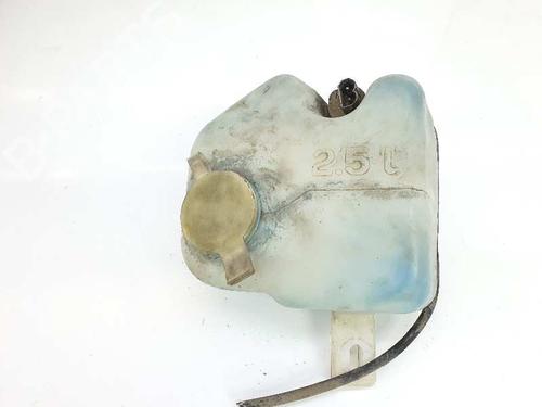 Used Windscreen washer tank BMW 3 (E36) 325 td (115 hp) 8099670