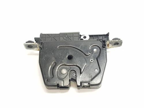 Used Tailgate lock Tailgate lock BMW X1 (E84) xDrive 18 d (143 hp) 39106662 39106662