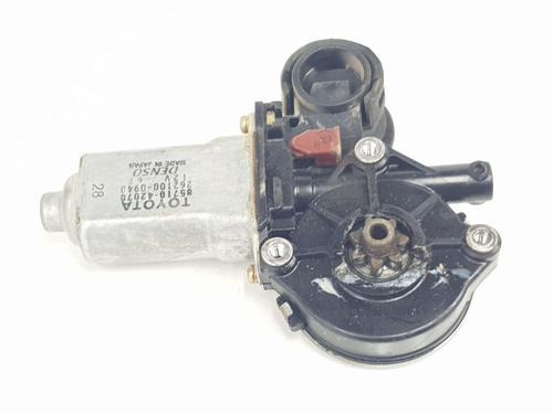 Right front window motor TOYOTA RAV 4 II (_A2_) 2.0 4WD (ACA21, ACA20) | BP31593535E20 