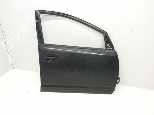 Used Right front door TOYOTA PRIUS Liftback (_W2_) 1.5 Hybrid (NHW20_, NHW20R) (112 hp) 28151639