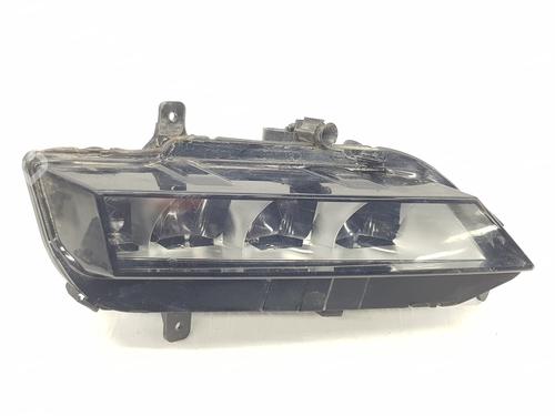 Used Left front fog light SKODA KAMIQ (NW4) [2019-2026]  31697745