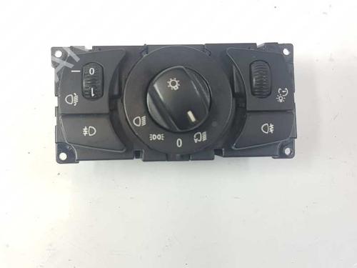 Used Headlight switch BMW 5 (E60) 520 i (170 hp) 7831806