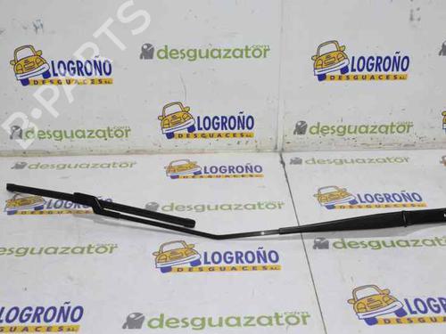 Used Front windshield wiper arm VW TOURAN (1T1, 1T2) 1.9 TDI (105 hp) 7894046