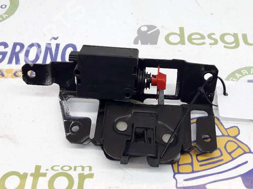 Used Tailgate lock BMW X3 (E83) xDrive 20 d (177 hp) 3348507
