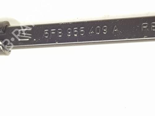 Front windshield wiper arm CUPRA LEON (KL1, KU1, KUG)  | BP29358760C143 