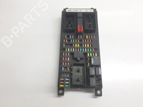Fuse box LAND ROVER RANGE ROVER SPORT II (L494) 3.0 TDV6 4x4 | BP28521249E1