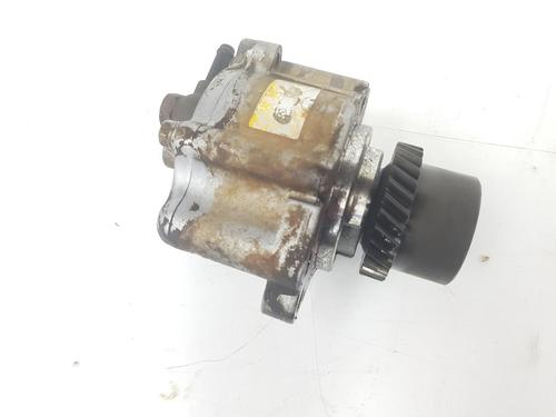 Used Vacuum pump TOYOTA LAND CRUISER 90 (_J9_) 3.0 TD (KZJ90_, KZJ95_, KZJ90R, KZJ95R, KZJ90W, KZJ95W) (125 hp) 13575436