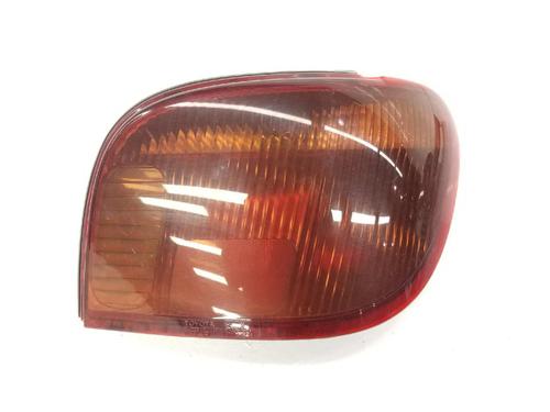 Højre baglygte TOYOTA YARIS (_P1_) 1.4 D-4D (NLP10_, NLP10R) (75 hp) 6809627