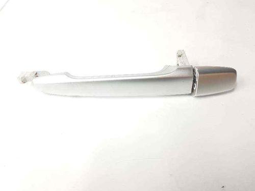 Used Rear right exterior door handle Rear right exterior door handle MITSUBISHI OUTLANDER II (CW_W) 2.0 DI-D (CW8W) (140 hp) 5944605 5944605
