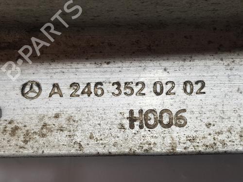 Right rear suspension arm MERCEDES-BENZ A-CLASS (W176) A 200 CDI / d (176.008) | BP18552645M15 