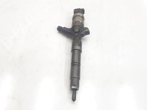 Inyector Inyector TOYOTA LAND CRUISER PRADO (_J12_) 3.0 D-4D (KDJ120, KDJ125) (166 hp) 37236988 37236988
