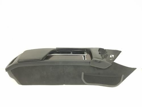 Armrest / Center console VOLVO S90 II (234) D4 (190 hp) 17661886