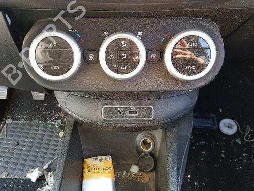 Portierruitmotor linksachter FIAT 500X (334_) 1.6 D Multijet (334AXA1B, 334AXA11) | BP5332319E23 