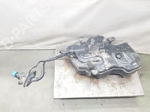 Used AdBlue tank BMW 1 (F40) 118 d (150 hp) 30512743