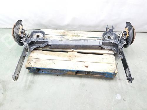 Used Rear axle Rear axle RENAULT TRAFIC III Van (FG_) 1.6 dCi 125 (FGMH) (125 hp) 9136574 9136574