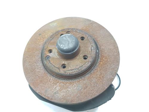 Used Right front steering knuckle MERCEDES-BENZ C-CLASS (W203) C 240 (203.061) (170 hp) 10658656