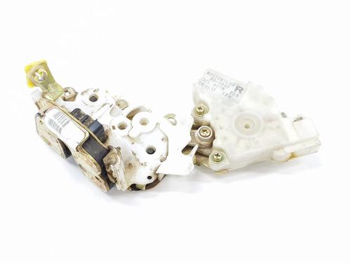 Used Front right lock NISSAN TERRANO II (R20) 2.7 TDi 4WD (125 hp) 18865848