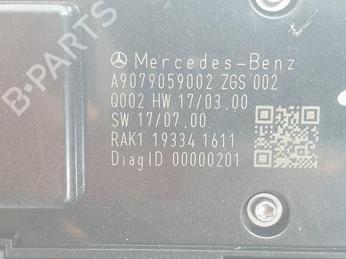 Left front window switch MERCEDES-BENZ SPRINTER 5-t Van (B907)  | BP29436303I27 