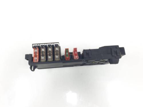 Used Fuse box Fuse box 38524455 38524455