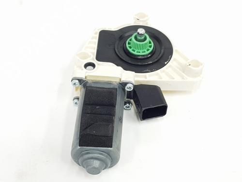 Rudehejsemotor bagstkærm venstre MERCEDES-BENZ CLA Coupe (C117) CLA 220 CDI / d (117.303) | BP29194265E23