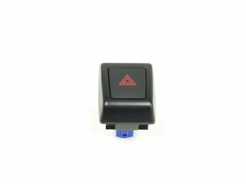 Used Warning switch SEAT ARONA (KJ7, KJP) 1.5 TSI (150 hp) 17707311
