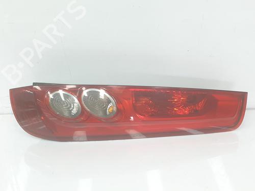 Used Right taillight FORD FIESTA V (JH_, JD_) 1.6 TDCi (90 hp) 10628630