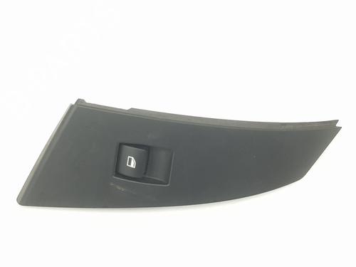 Used Right rear window switch BMW 5 Touring (E61) 525 d (177 hp) 10224103