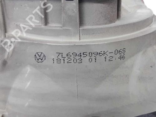 Right taillight VW TOUAREG (7LA, 7L6, 7L7) 5.0 V10 TDI | BP4714252C35 