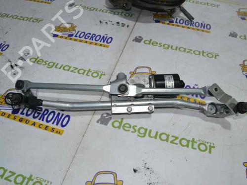 Used Front wiper motor BMW 1 (E87) 118 d (143 hp) 1361964
