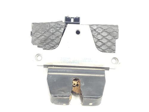 Used Tailgate lock LAND ROVER FREELANDER 2 (L359) [2006-2015]  25823642