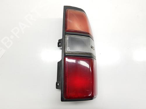 Used Right taillight Right taillight TOYOTA LAND CRUISER 90 (_J9_) 3.0 TD (KZJ90_, KZJ95_, KZJ90R, KZJ95R, KZJ90W, KZJ95W) (125 hp) 31888060 31888060