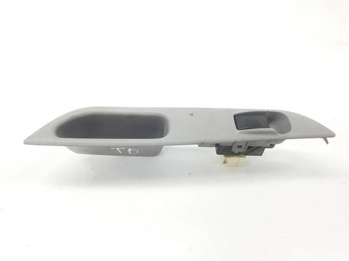 Used Right rear window switch NISSAN ALMERA TINO (V10) 2.2 dCi (112 hp) 10066127