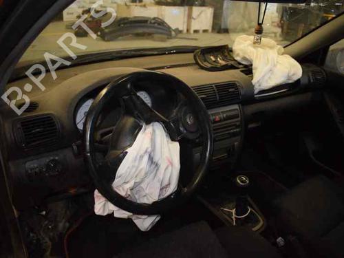 Left rear window motor SEAT LEON (1M1) 1.9 TDI | BP772943E23 