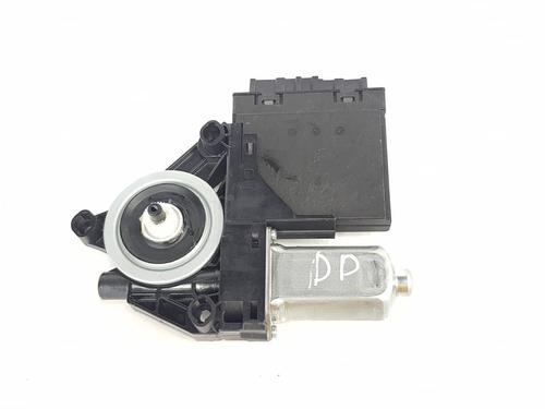 Right front window motor VOLVO XC40 (536) | BP40155838E20 - Image 3