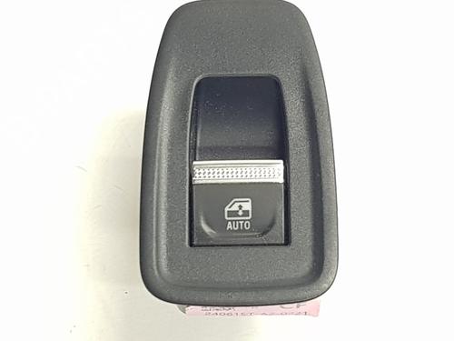 right-front-window-switch-renault-arkana-i-lcm_-ldn_-2019-34215080 main image