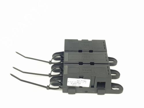 Used Fuse box JAGUAR XF I (X250) 3.0 D (275 hp) 20704665