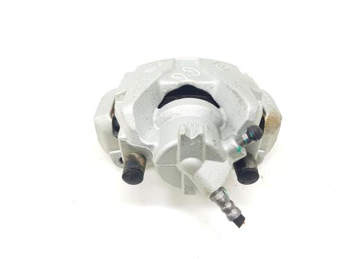 right-front-brake-caliper-renault-arkana-i-lcm_-ldn_-2019-34605841 main image