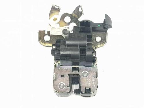 Used Tailgate lock AUDI A3 Sportback (8VA, 8VF) 1.6 TDI (110 hp) 7737591