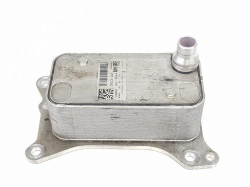 Used Oil radiator MERCEDES-BENZ CLA Coupe (C117) CLA 220 CDI / d (117.303) (170 hp) 32775140